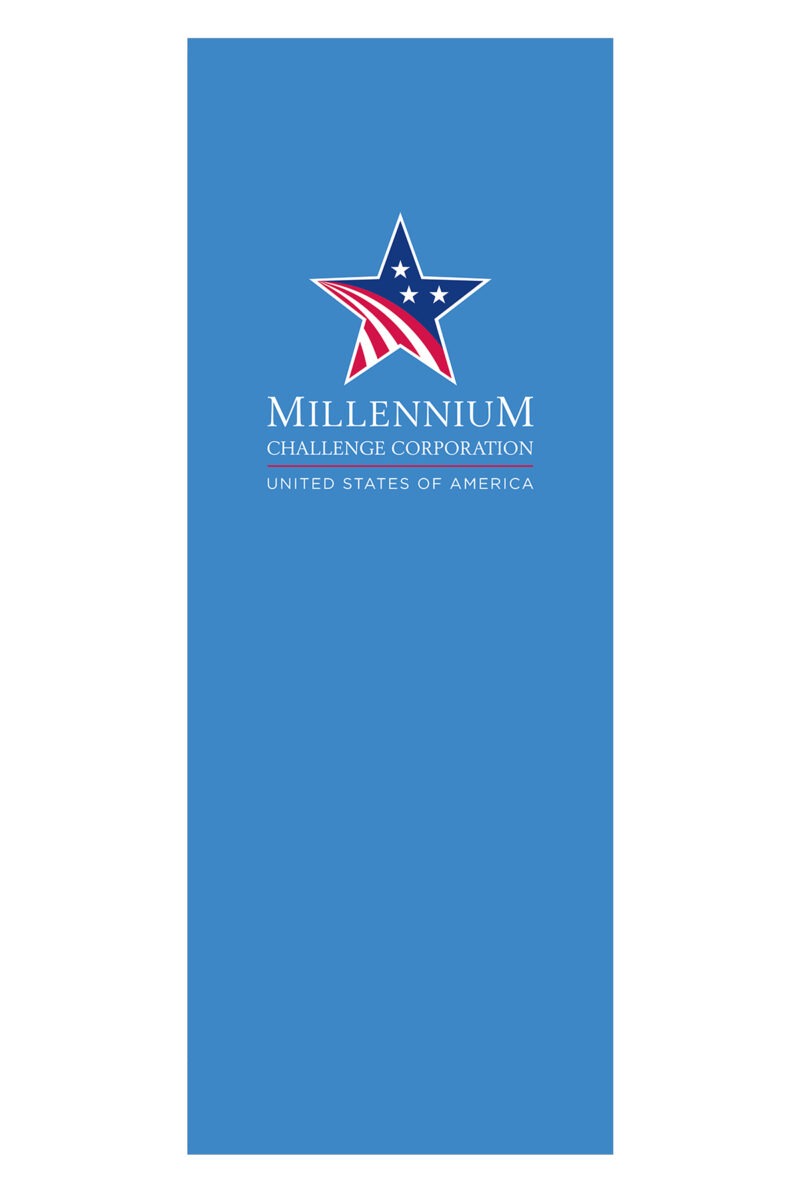 mcc tradition 34" retractable banner full color, no minimum, silver stand