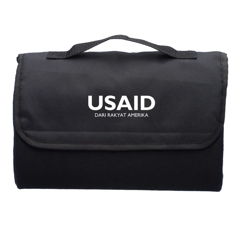 USAID Bahasa Indonesia - Convington Stock Roll Up Picnic Blankets