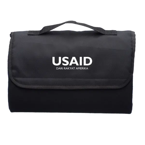 USAID Bahasa Indonesia - Convington Stock Roll Up Picnic Blankets